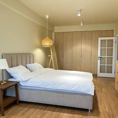 2 Bedroom On Ismail Corner Stefan Cel Mare, New Apartment, Chisinau Center! Εξωτερικό φωτογραφία