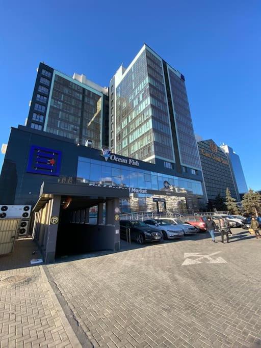 2 Bedroom On Ismail Corner Stefan Cel Mare, New Apartment, Chisinau Center! Εξωτερικό φωτογραφία