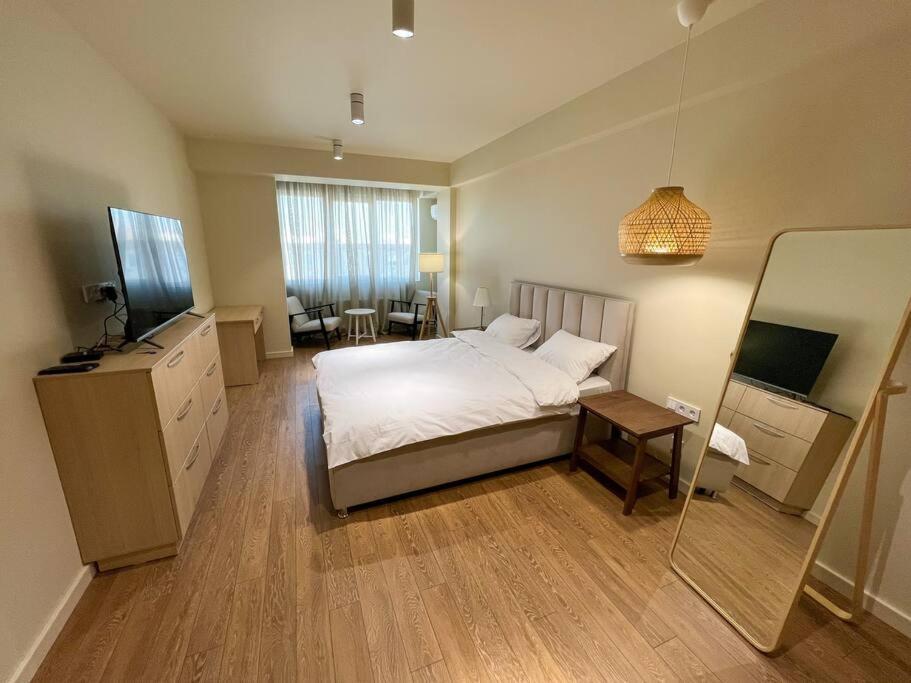 2 Bedroom On Ismail Corner Stefan Cel Mare, New Apartment, Chisinau Center! Εξωτερικό φωτογραφία